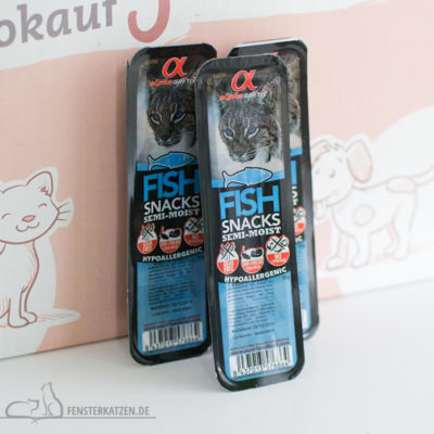 Fensterkatzen-Getestet-Goodie-Box-Zookauf-Shop-Alpha-Spirit-Fisch-Snacks